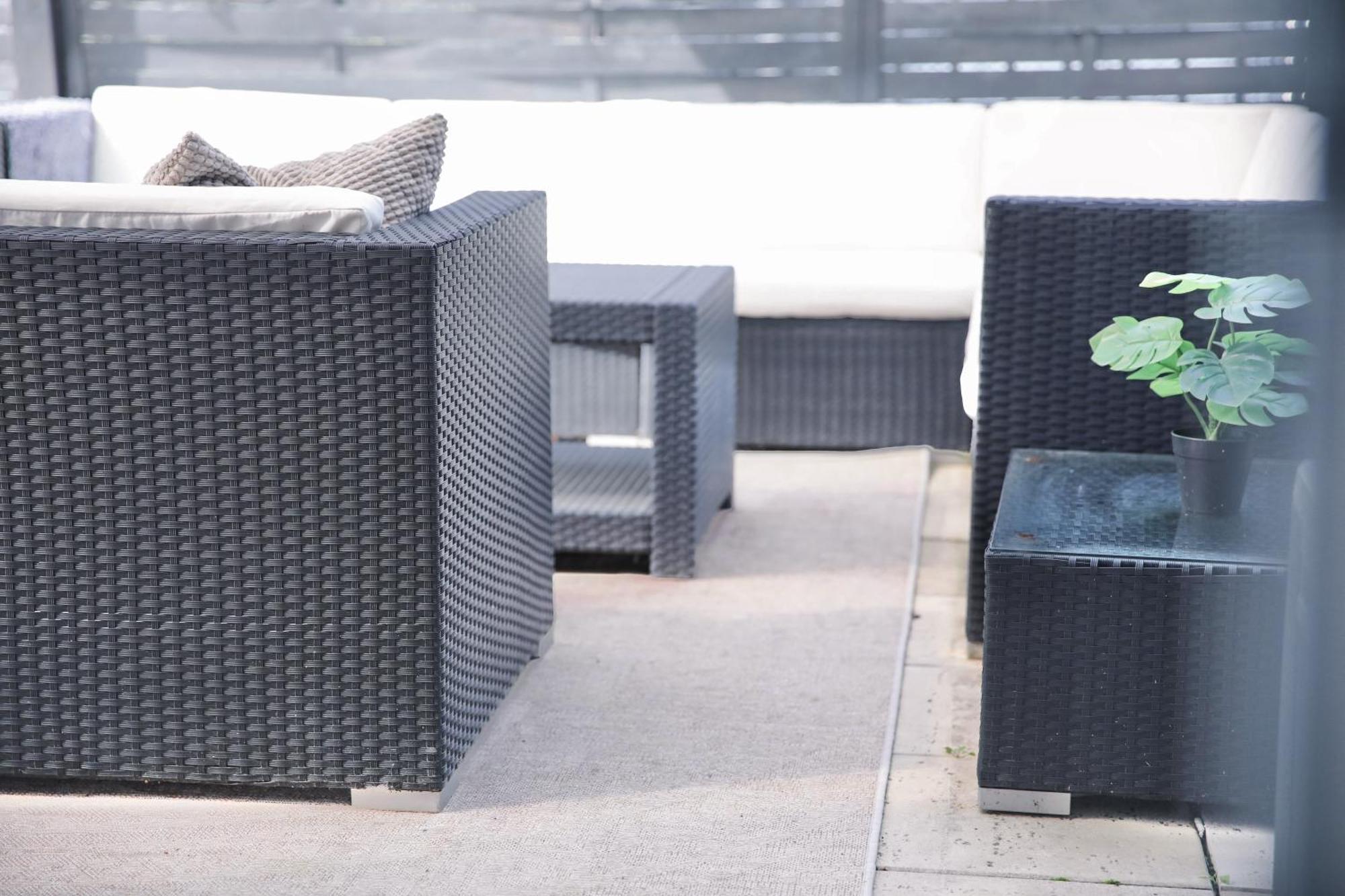 Whirlpool - Zentral - Designloft Mit Xxl Terrasse Apartment Wiesbaden Exterior foto